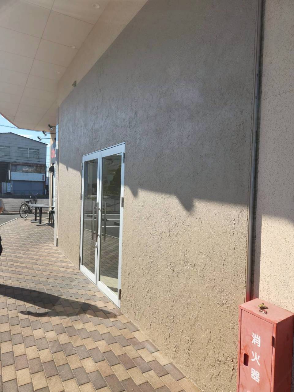 甲府市 店舗外壁 左官仕上げ ベルアート